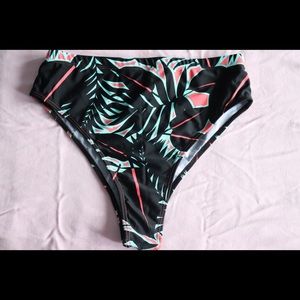 🌈 ‘Havana’ High waisted bottoms 🌈